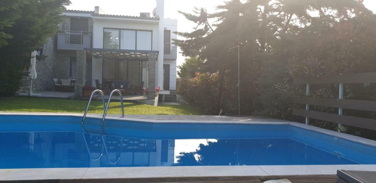Sunny Sani Luxury Villas Bagian luar foto