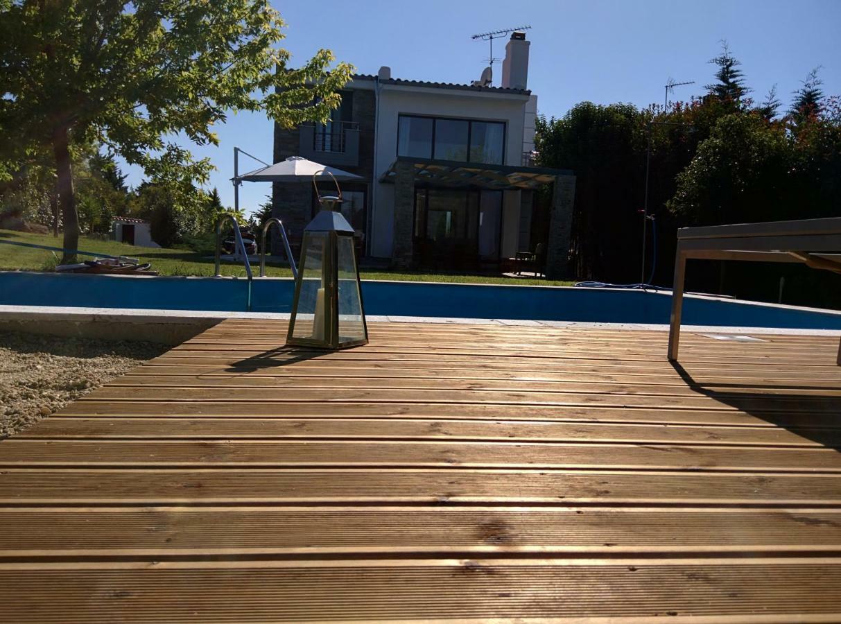 Sunny Sani Luxury Villas Bagian luar foto